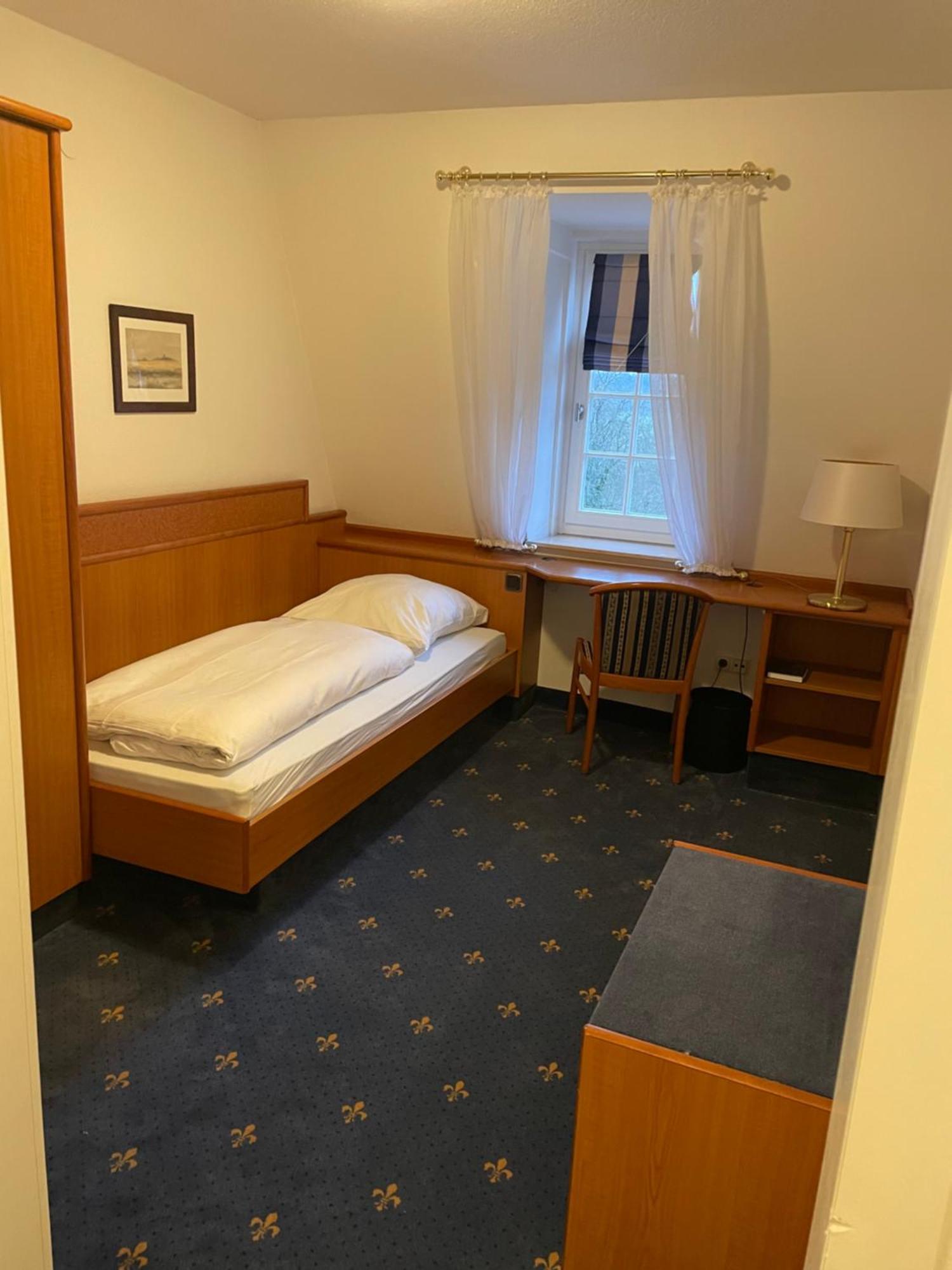 Hotel Schloss Hoehnscheid Bad Arolsen Eksteriør billede