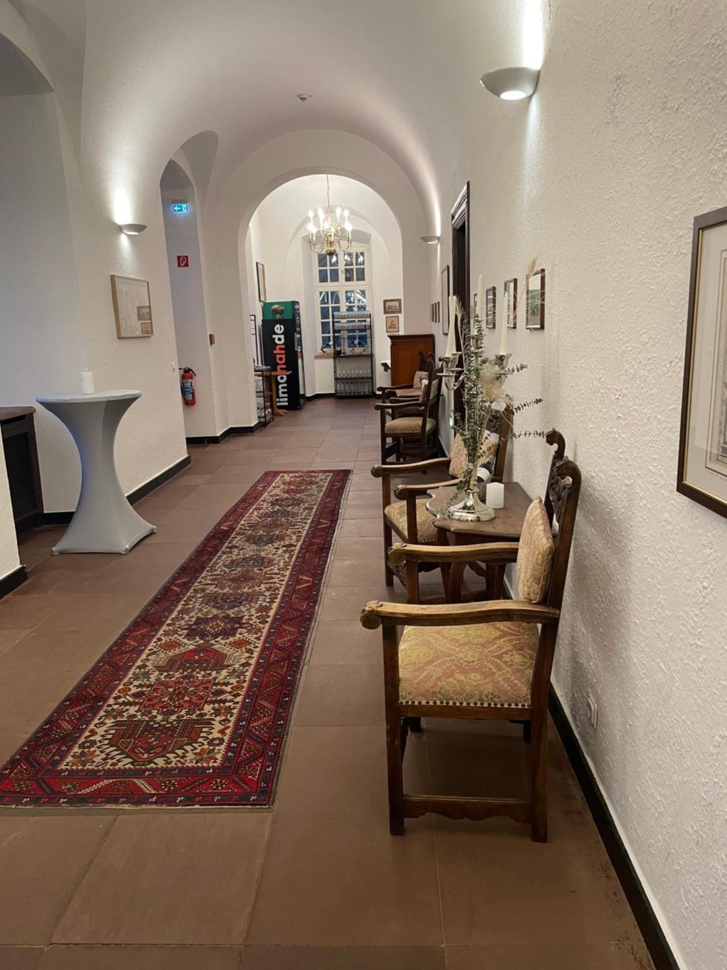 Hotel Schloss Hoehnscheid Bad Arolsen Eksteriør billede