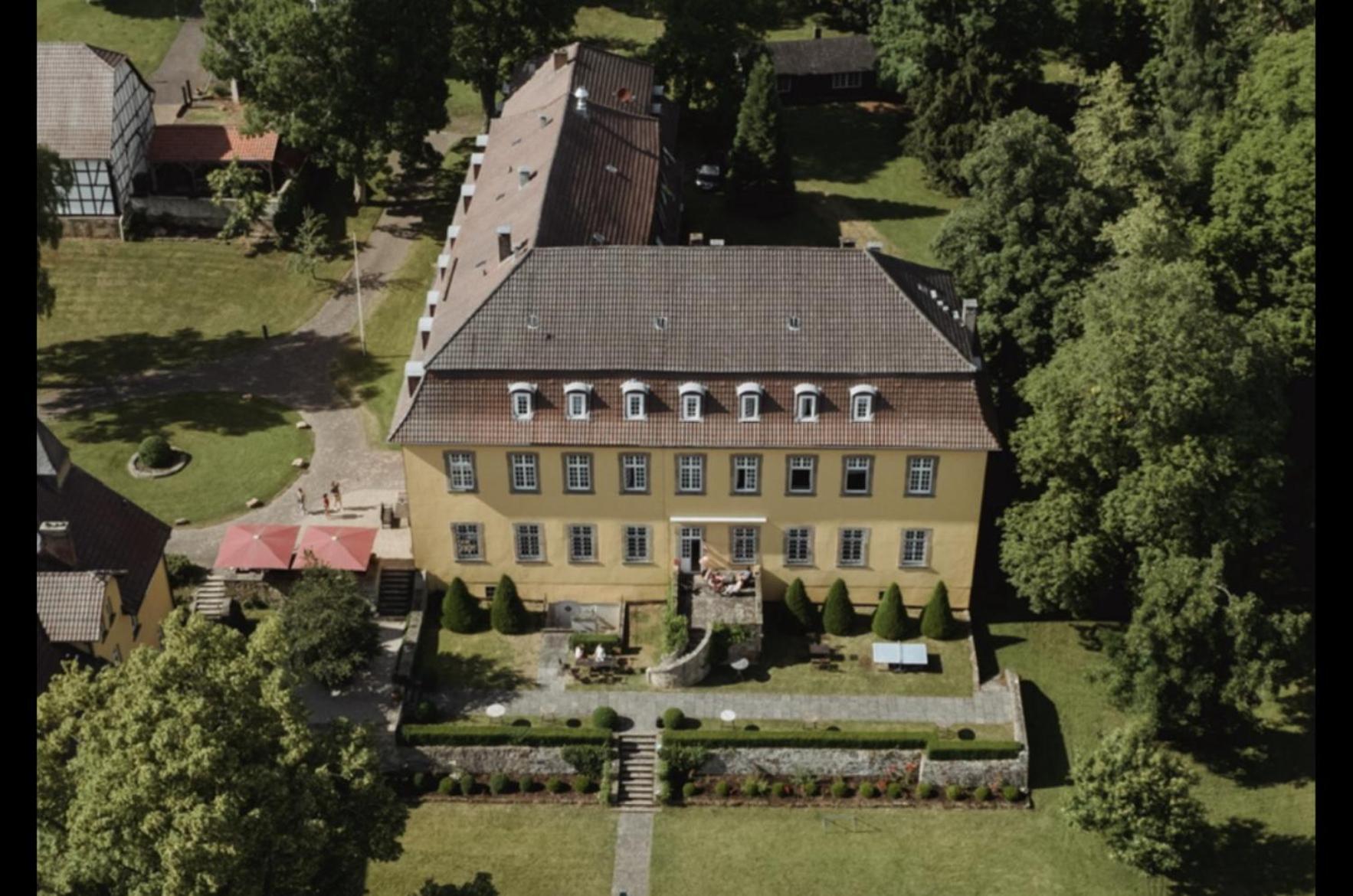 Hotel Schloss Hoehnscheid Bad Arolsen Eksteriør billede